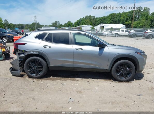 KL77LKEP9SC329527 2025 CHEVROLET TRAX Gray Vista interior de 360 grados