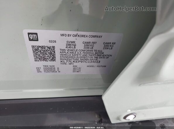 KL77LKEP9TC134013 2026 CHEVROLET TRAX Green Vista del compartimento del motor