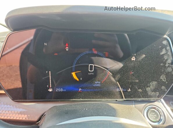 KL77LKEPXTC078843 2026 CHEVROLET TRAX White Instrument cluster view