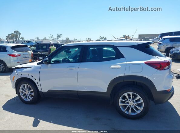 KL79MMS21RB088007 2024 CHEVROLET TRAILBLAZER White Սալոնի 360 աստիճան տեսք