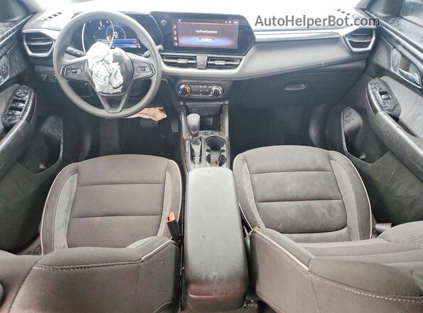 KL79MMS22RB069899 2024 CHEVROLET TRAILBLAZER White Առջևի վահանակի տեսք
