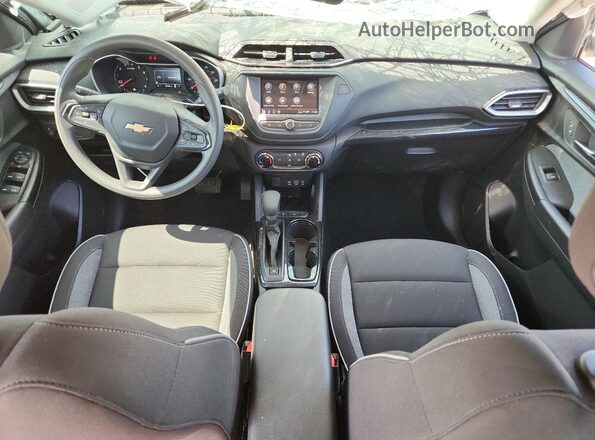 KL79MMS23PB184895 2023 CHEVROLET TRAILBLAZER Silver Dashboard view