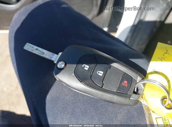 KL79MMS27MB102789 2021 CHEVROLET TRAILBLAZER White Widok deski rozdzielczej