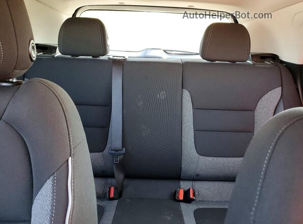 KL79MMS2XMB175686 2021 CHEVROLET TRAILBLAZER White Rear seats view