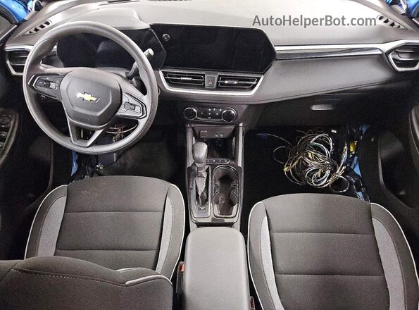 KL79MMSL4RB113054 2024 CHEVROLET TRAILBLAZER Blue Dashboard view