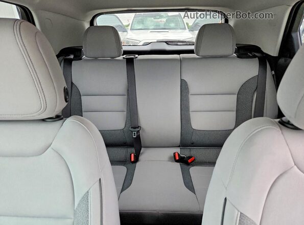 KL79MMSL4TB082167 2026 CHEVROLET TRAILBLAZER Gray Rear seats view