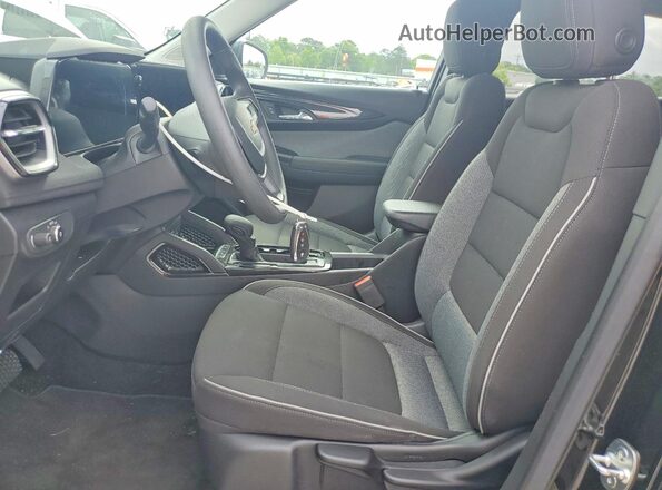 KL79MMSL6RB134133 2024 CHEVROLET TRAILBLAZER Black Front interior view