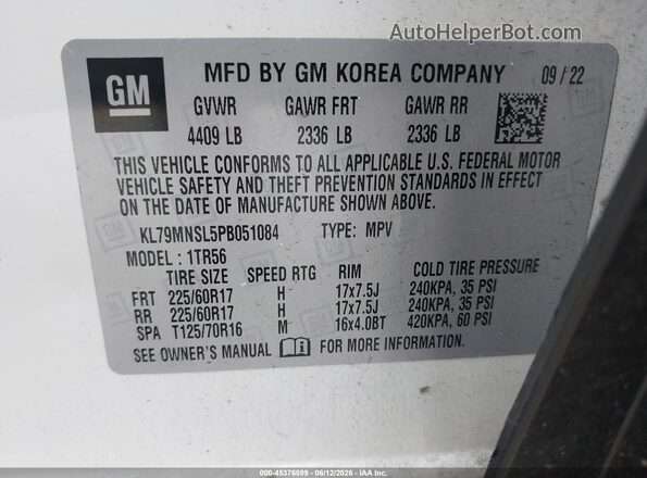 KL79MNSL5PB051084 2023 CHEVROLET TRAILBLAZER White ძრავის განყოფილების ხედი