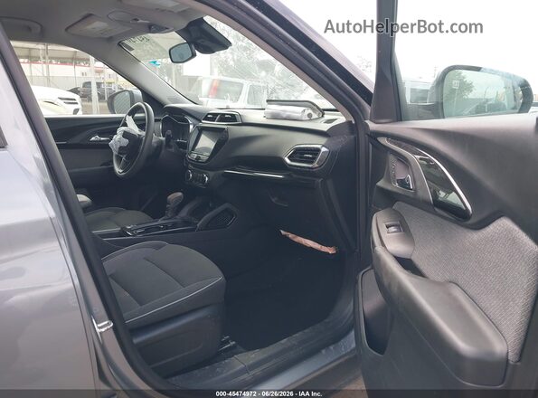 KL79MPS23PB201339 2023 CHEVROLET TRAILBLAZER Серебряный Вид салона спереди