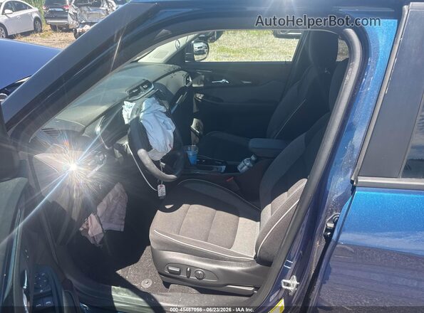 KL79MPS28MB130599 2021 CHEVROLET TRAILBLAZER Blue Front interior view