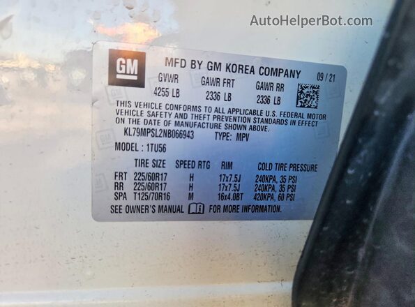 KL79MPSL2NB066943 2022 CHEVROLET TRAILBLAZER White Engine compartment view