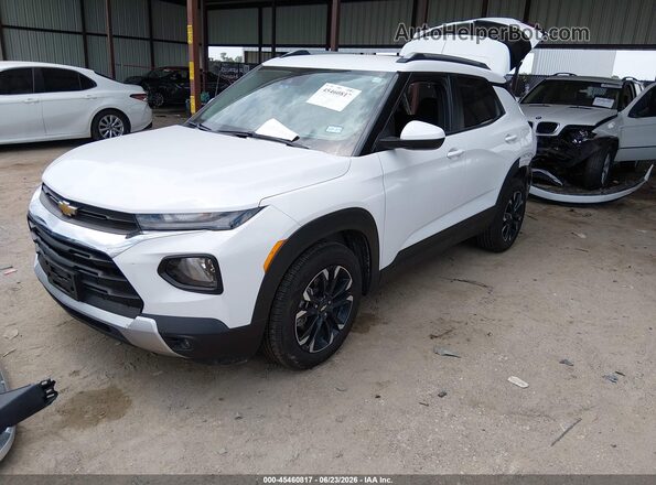 KL79MPSL4NB070945 2022 CHEVROLET TRAILBLAZER White წინა მარცხენა ხედი სამი მეოთხედიდან