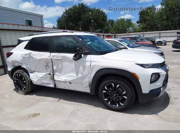 KL79MPSL5NB045813 2022 CHEVROLET TRAILBLAZER White Widok z przodu