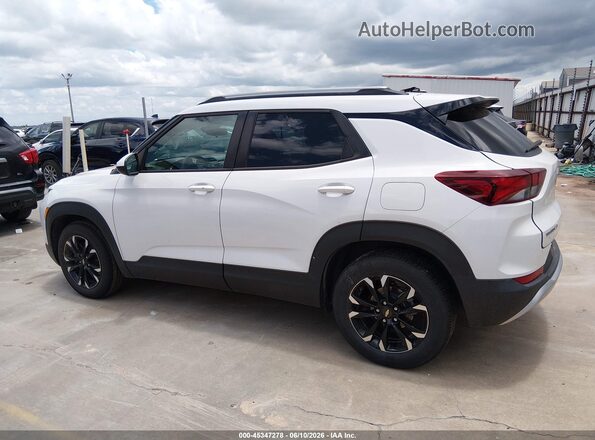 KL79MPSL5NB045813 2022 CHEVROLET TRAILBLAZER White Widok wnętrza z tyłu