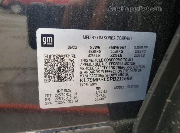 KL79MPSL5PB211699 2023 CHEVROLET TRAILBLAZER Black Widok naklejki z numerem VIN