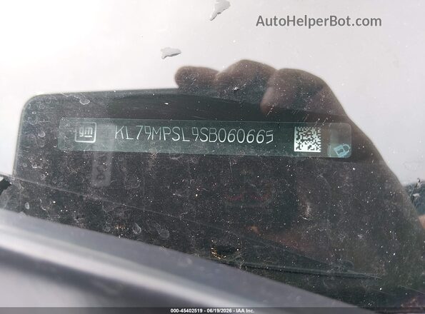 KL79MPSL9SB060665 2025 CHEVROLET TRAILBLAZER Black Widok komory silnika