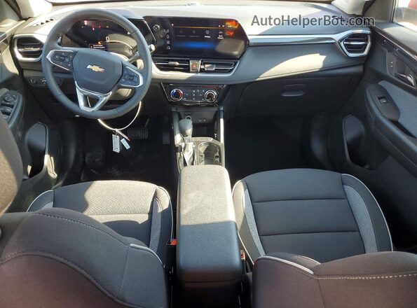 KL79MPSL9TB159360 2026 CHEVROLET TRAILBLAZER Red Dashboard view