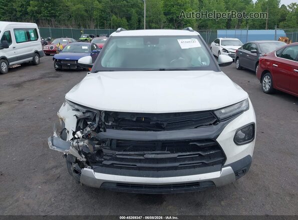 KL79MRSL0PB001300 2023 CHEVROLET TRAILBLAZER Белый Вид панели приборов