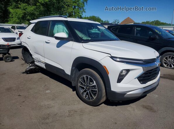 KL79MRSL2RB067320 2024 CHEVROLET TRAILBLAZER Белый Передняя правая четверть