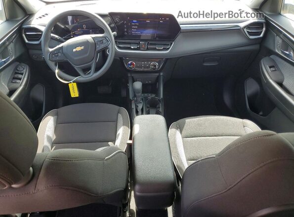 KL79MRSL2TB125921 2026 CHEVROLET TRAILBLAZER Silver Dashboard view