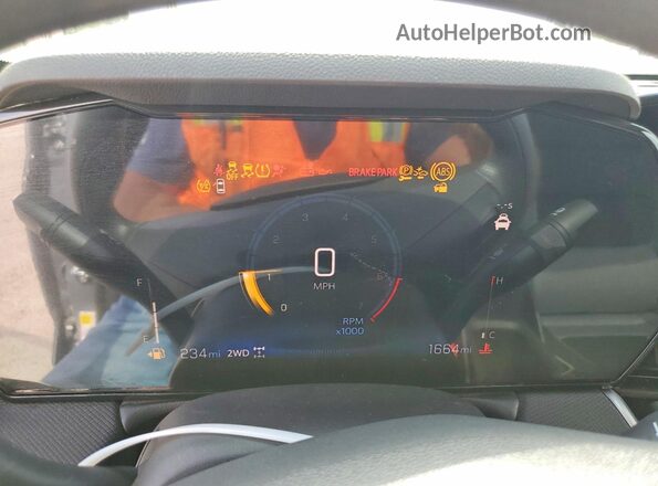 KL79MRSL2TB125921 2026 CHEVROLET TRAILBLAZER Silver Instrument cluster view