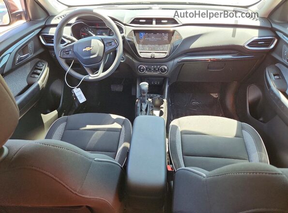 KL79MRSL4PB175841 2023 CHEVROLET TRAILBLAZER Brown Առջևի վահանակի տեսք