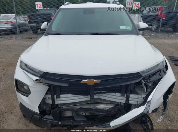 KL79MRSL5PB090944 2023 CHEVROLET TRAILBLAZER White ხელსაწყოთა პანელის ხედი