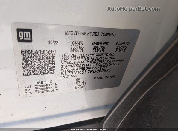 KL79MRSL7PB062675 2023 CHEVROLET TRAILBLAZER White Շարժիչի բաժամունքի տեսք