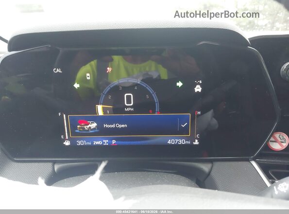 KL79MRSL7SB066671 2025 CHEVROLET TRAILBLAZER White Widok tylnych siedzeń