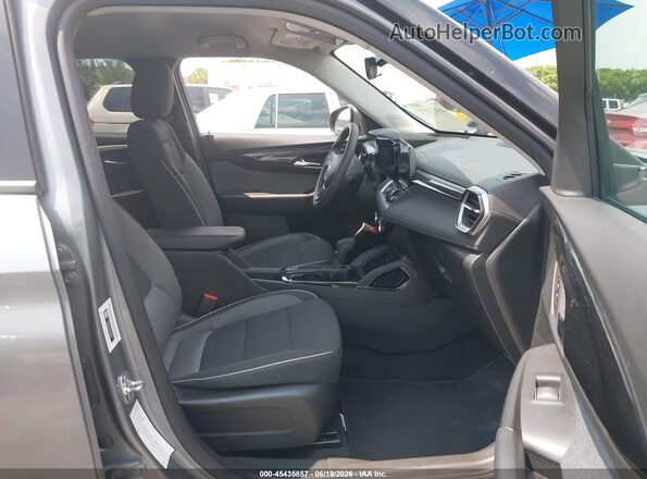 KL79MRSL9SB219552 2025 CHEVROLET TRAILBLAZER Gray წინა სალონის ხედი