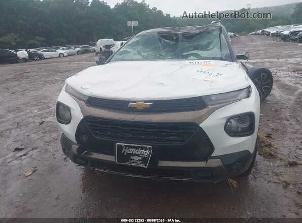 KL79MSSL1MB118533 2021 CHEVROLET TRAILBLAZER Белый Вид задней части салона