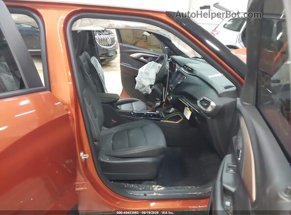 KL79MSSL1PB133537 2023 CHEVROLET TRAILBLAZER Orange Вид салону спереду