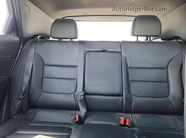 KL79MSSL3MB079721 2021 CHEVROLET TRAILBLAZER Two Tone Rear seats view