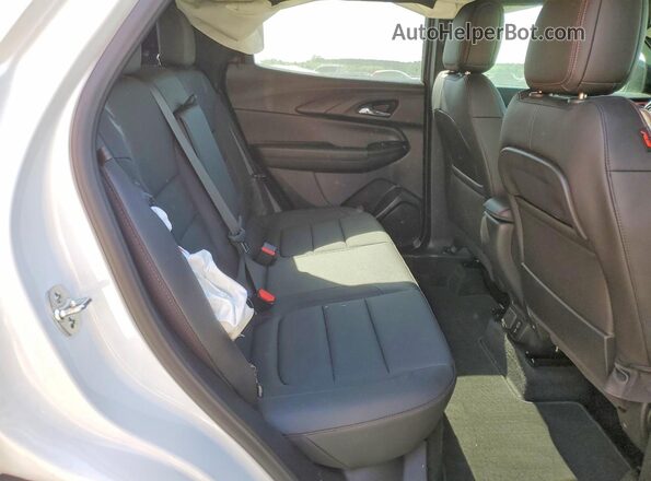 KL79MTSL0SB141739 2025 CHEVROLET TRAILBLAZER White Vista de los asientos traseros