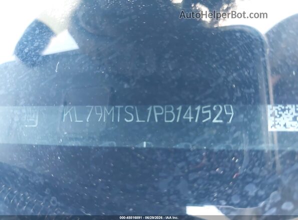 KL79MTSL1PB141529 2023 CHEVROLET TRAILBLAZER Gray ძრავის განყოფილების ხედი