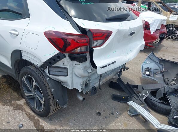 KL79MTSL4MB013247 2021 CHEVROLET TRAILBLAZER White Вид спереду