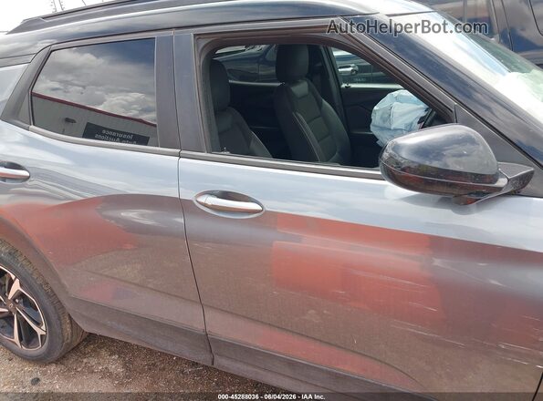KL79MTSL4MB092614 2021 CHEVROLET TRAILBLAZER Gray Vista interior trasera