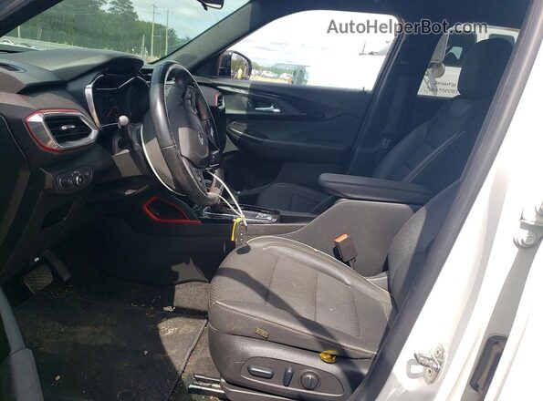 KL79MTSL4PB098935 2023 CHEVROLET TRAILBLAZER White წინა სალონის ხედი