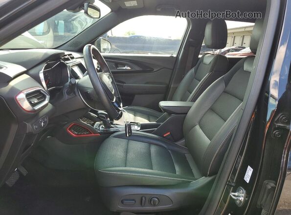 KL79MTSL5PB103706 2023 CHEVROLET TRAILBLAZER Black Vista interior delantera