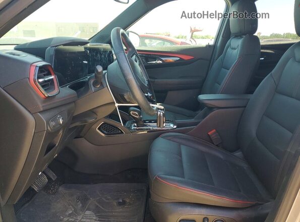 KL79MTSL6RB103328 2024 CHEVROLET TRAILBLAZER Gray Vista interior delantera