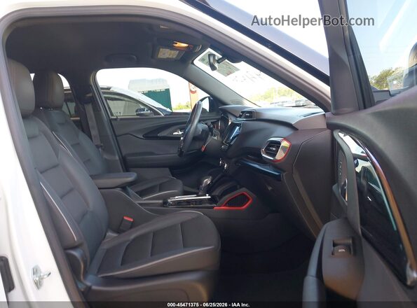 KL79MTSL7PB178617 2023 CHEVROLET TRAILBLAZER White Вид салону спереду