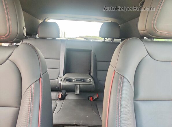 KL79MTSL8SB079393 2025 CHEVROLET TRAILBLAZER Gray Հետևի նստատեղերի տեսք