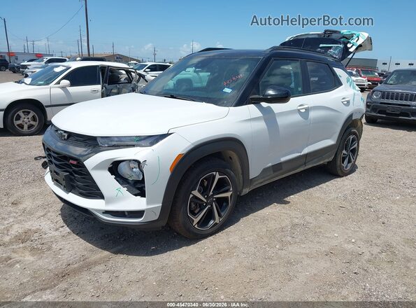KL79MTSL9PB098865 2023 CHEVROLET TRAILBLAZER White Vista tres cuartos delantera izquierda
