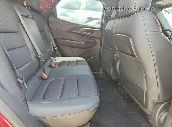 KL79MTSLXPB015296 2023 CHEVROLET TRAILBLAZER Red Vista interior trasera