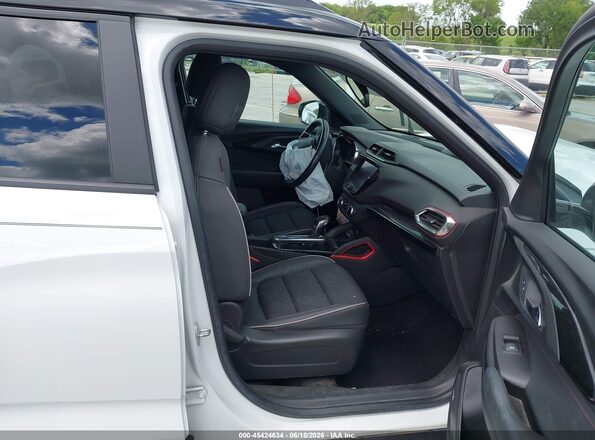 KL79MUSL0NB017920 2022 CHEVROLET TRAILBLAZER White Вид салону спереду