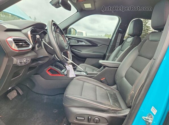 KL79MUSL1MB157909 2021 CHEVROLET TRAILBLAZER Turquoise Front interior view
