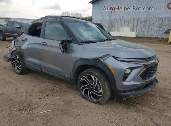 KL79MUSL4TB047581 2026 CHEVROLET TRAILBLAZER Gray წინა მარჯვენა