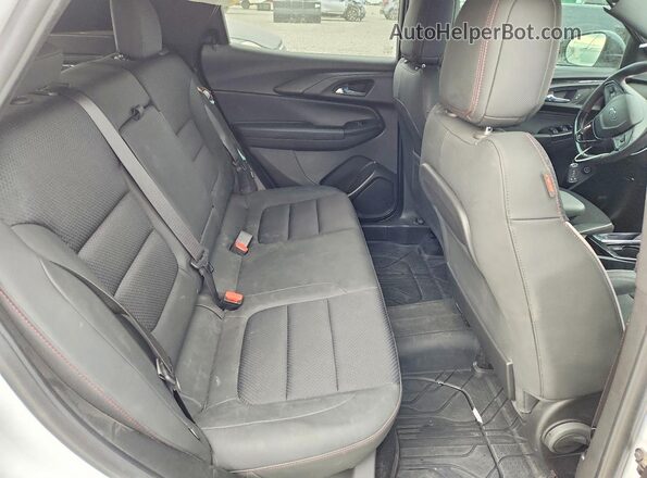 KL79MUSL5NB115227 2022 CHEVROLET TRAILBLAZER White Rear interior view