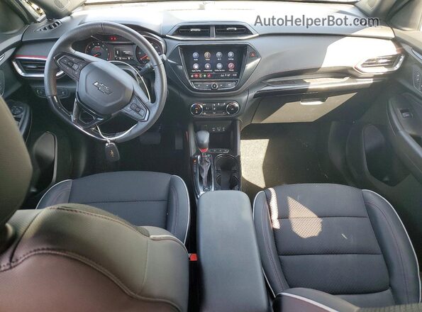 KL79MUSL5PB022114 2023 CHEVROLET TRAILBLAZER Gray წინა პანელის ხედი