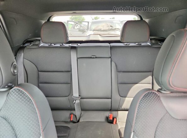 KL79MUSL8PB217236 2023 CHEVROLET TRAILBLAZER Red Vista de los asientos traseros